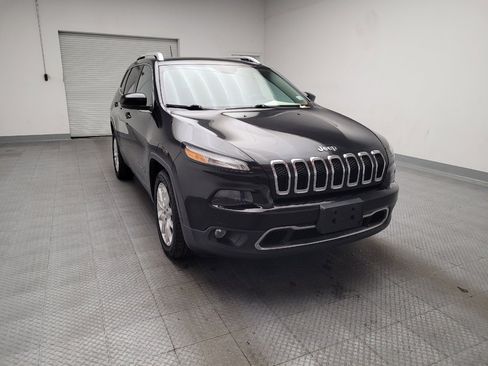 Used 2016 Jeep Cherokee Limited FWD image 14