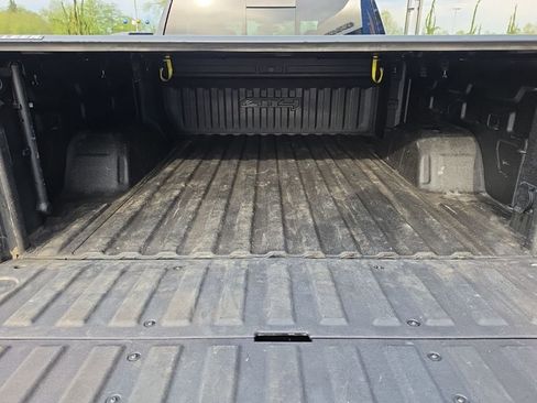 Used 2022 GMC Sierra 1500 AT4 w/ AT4 Preferred Package image 31