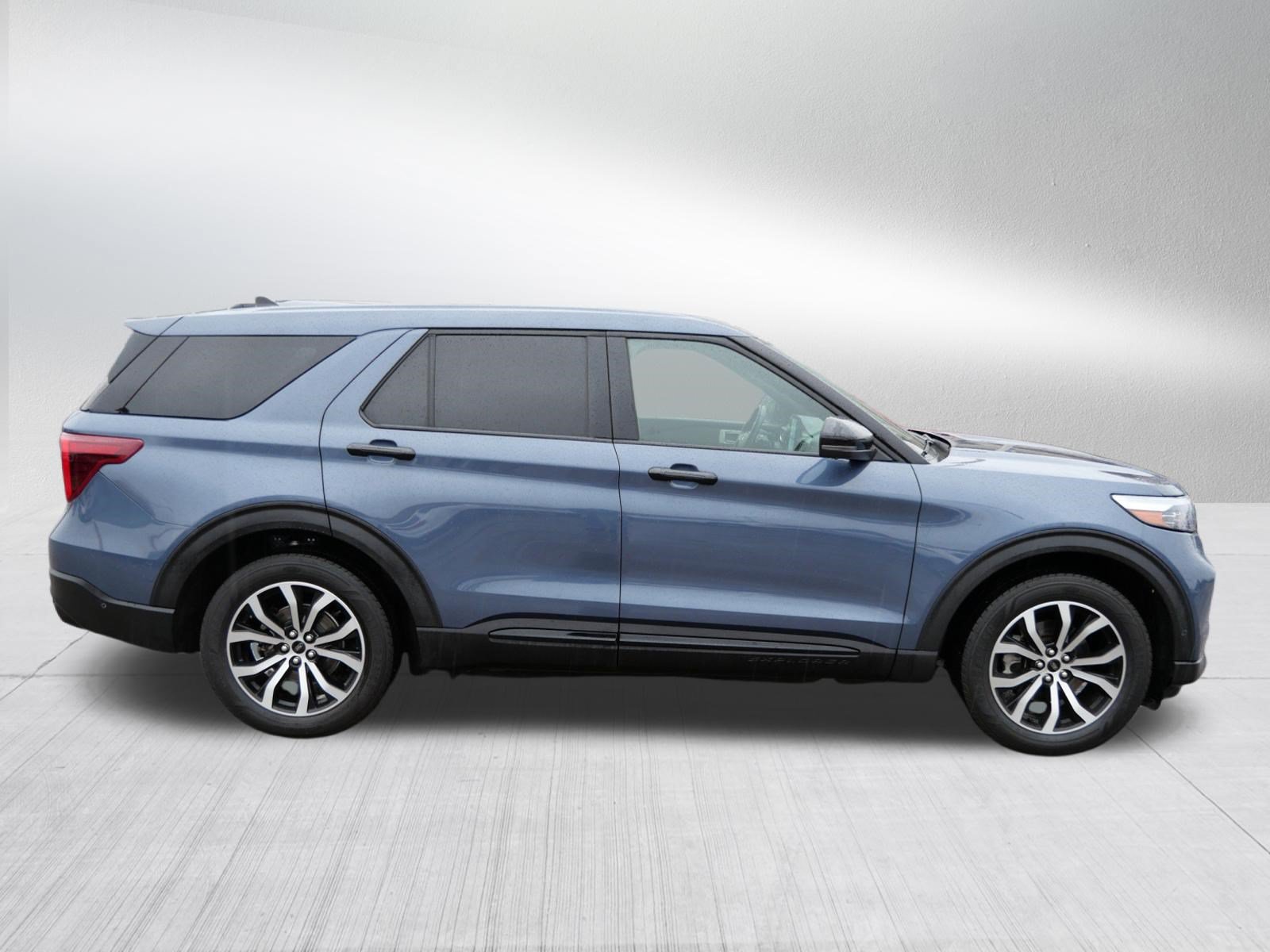 Certified 2021 Ford Explorer ST w/ Equipment Group 401A AWD/4WD image 8
