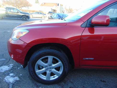 Used 2008 Toyota RAV4 Limited image 11