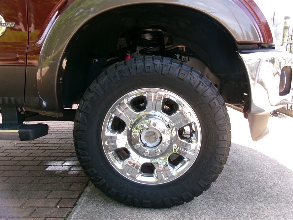 Used 2015 Ford F350 Lariat w/ Chrome Package AWD/4WD image 43