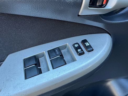 Used 2013 Toyota Corolla S FWD image 13