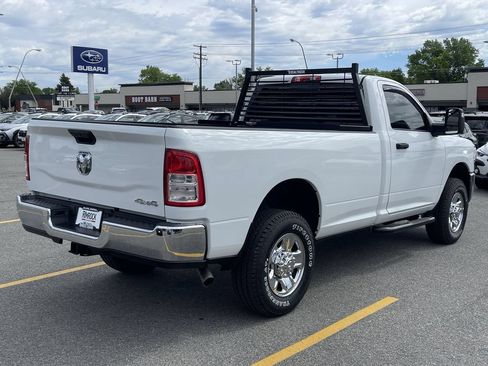 Used 2024 RAM 2500 Tradesman w/ Chrome Appearance Group AWD/4WD image 8