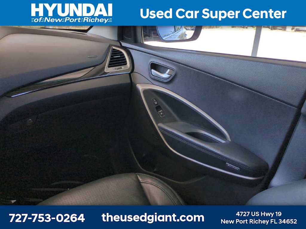 Used 2015 Hyundai Santa Fe Sport 2.0T w/ Option Group 05 FWD image 18