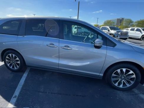 Used 2022 Honda Odyssey EX-L image 3