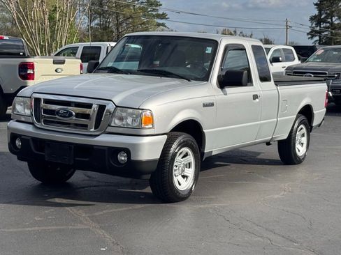 Used 2010 Ford Ranger XLT image 2