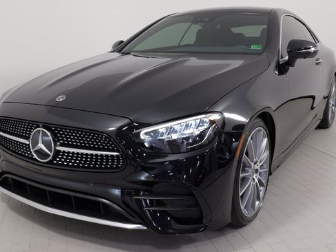 Used 2022 Mercedes-Benz E 450 Coupe image 5