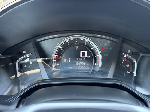 Used 2018 Honda CR-V LX image 15