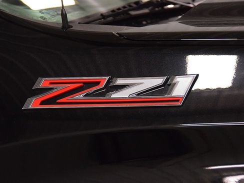 Used 2022 Chevrolet Silverado 1500 RST w/ Z71 Off-Road Package AWD/4WD image 12