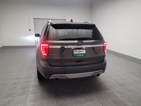 Used 2017 Ford Explorer Limited FWD image 6