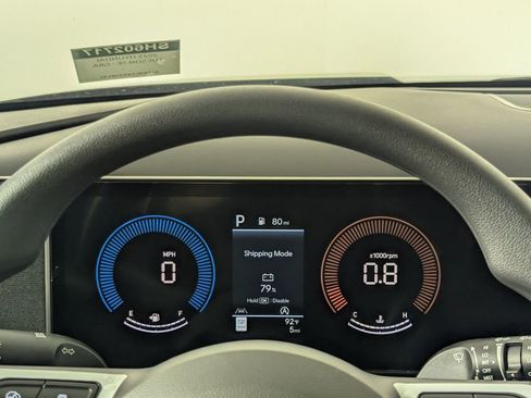 Certified 2025 Hyundai Tucson SE FWD image 19