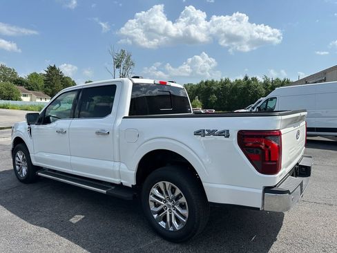 Used 2025 Ford F150 Lariat w/ Equipment Group 502A High AWD/4WD image 16