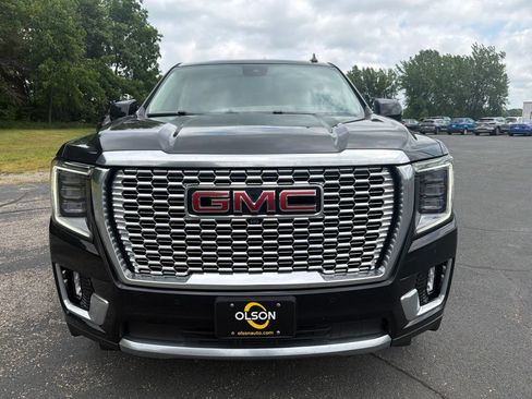 Used 2024 GMC Yukon Denali w/ Max Trailering Package AWD/4WD image 2