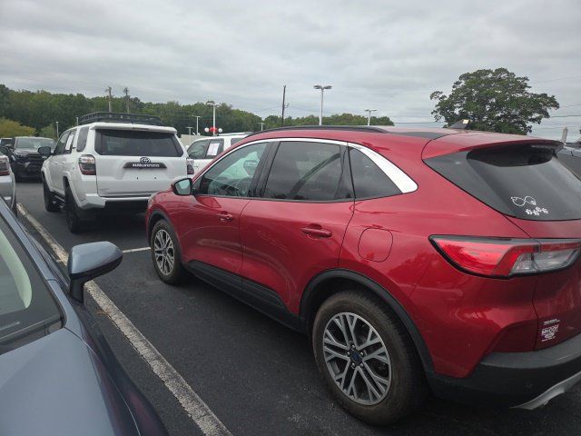 Used 2021 Ford Escape SEL FWD image 2