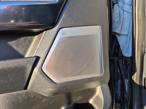 Used 2024 Ford F350 Platinum w/ Tremor Off-Road Package AWD/4WD image 15