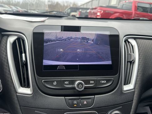 Used 2021 Chevrolet Malibu RS image 23