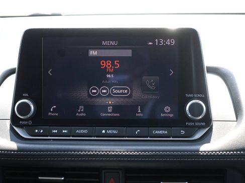 Used 2025 Nissan Rogue SV AWD/4WD image 20