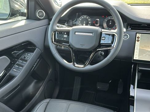New 2026 Land Rover Range Rover Evoque S image 24