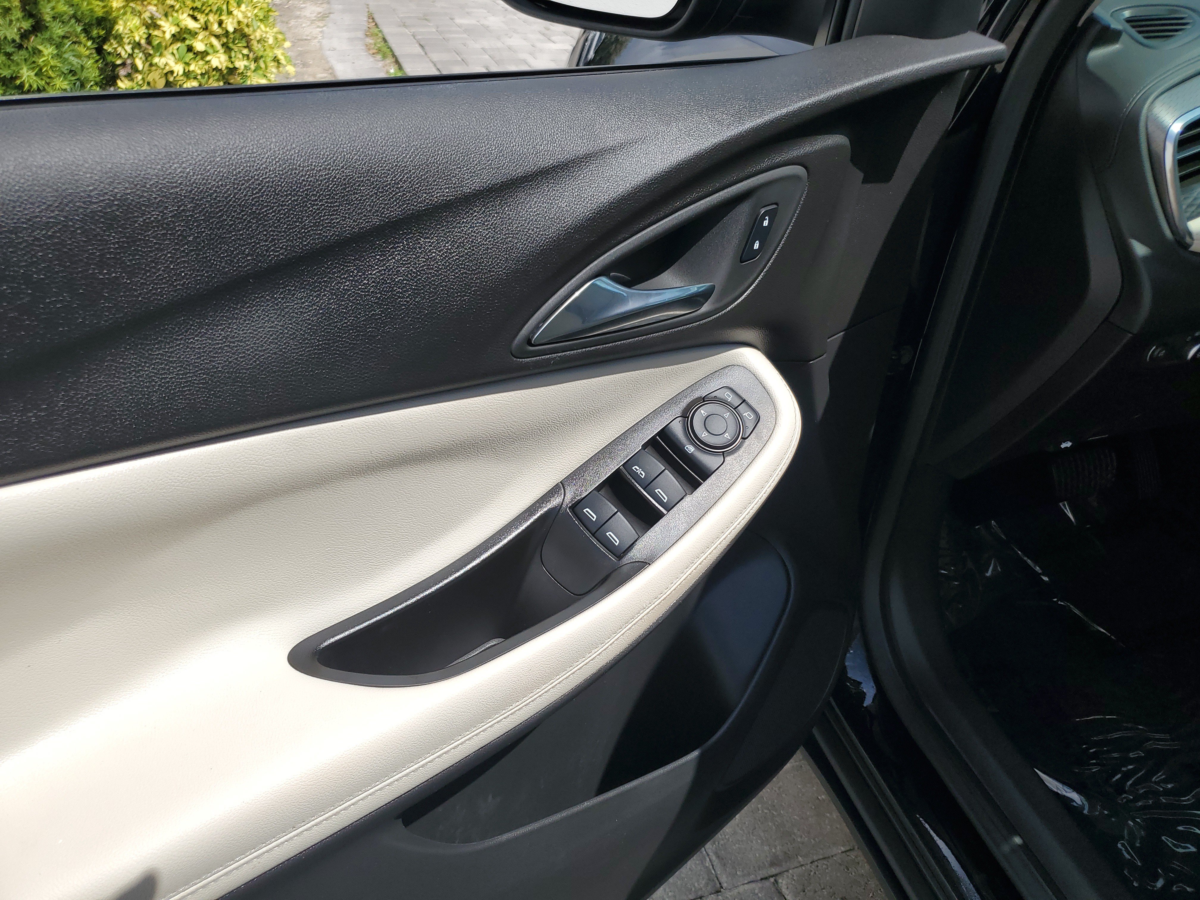 Certified 2024 Buick Encore GX Preferred FWD image 17