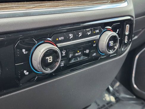 Used 2023 Chevrolet Silverado 1500 RST image 20