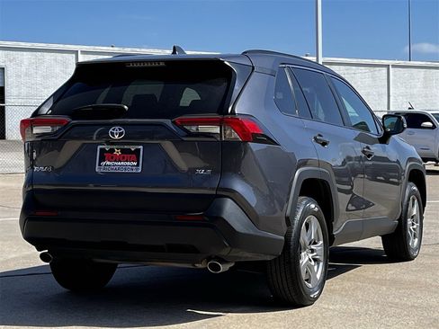Used 2024 Toyota RAV4 XLE image 4