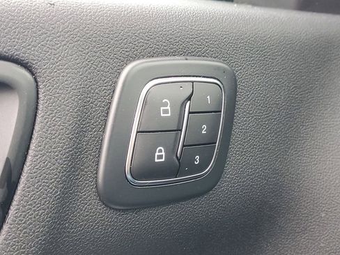 Used 2023 Ford Escape ST-Line Select w/ Tech Pack #2 image 17