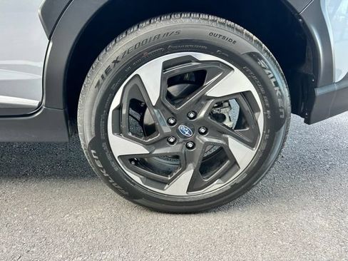 Used 2024 Subaru Crosstrek 2.5i Limited w/ Crosstrek Mirror Package AWD/4WD image 10