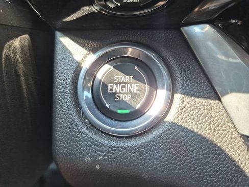 Used 2024 Buick Envista Avenir FWD image 24