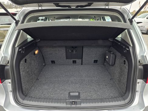 Used 2012 Volkswagen Tiguan LE FWD image 27