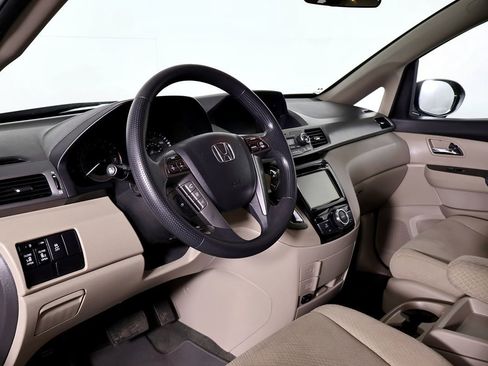 Used 2014 Honda Odyssey EX image 23