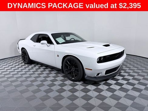 Used 2022 Dodge Challenger R/T Scat Pack w/ Dynamics Package image 2