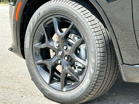New 2026 Dodge Durango GT AWD/4WD image 11