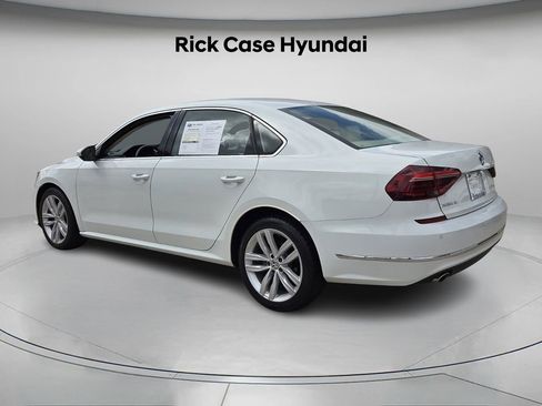 Used 2018 Volkswagen Passat 2.0T SE image 8