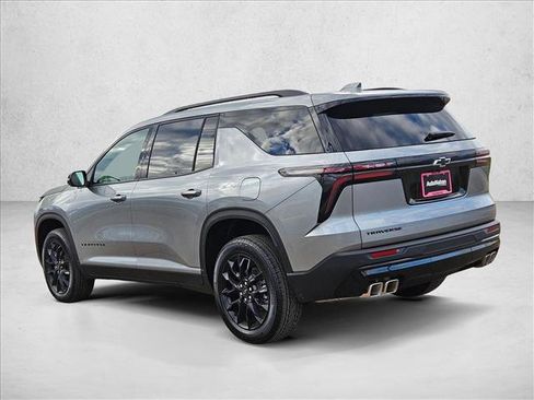 New 2026 Chevrolet Traverse LT w/ Midnight/Sport Edition FWD image 9