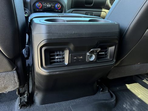 Used 2020 Chevrolet Silverado 1500 LT Trail Boss image 33