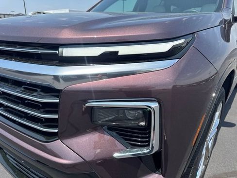 Used 2026 Chevrolet Traverse High Country FWD image 26