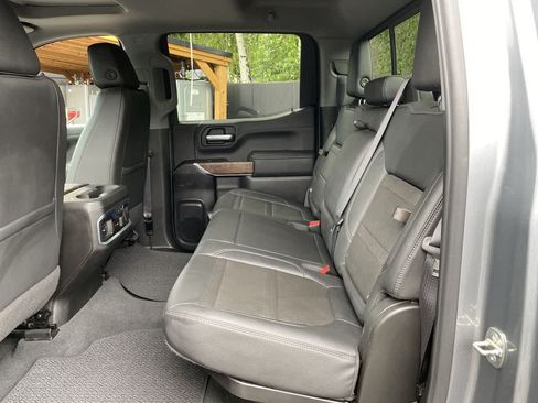 Used 2021 GMC Sierra 1500 Denali w/ Denali Ultimate Package AWD/4WD image 16
