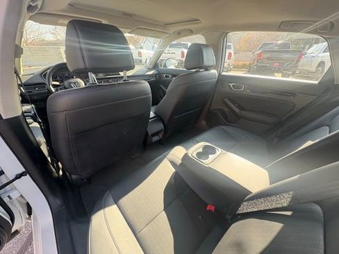 Used 2022 Honda Civic Touring image 25