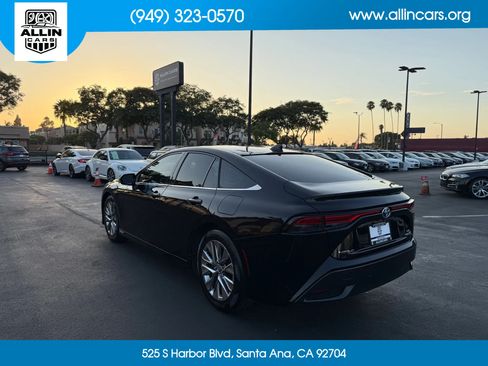 Used 2021 Toyota Mirai w/ Advanced Technology Package RWD image 6