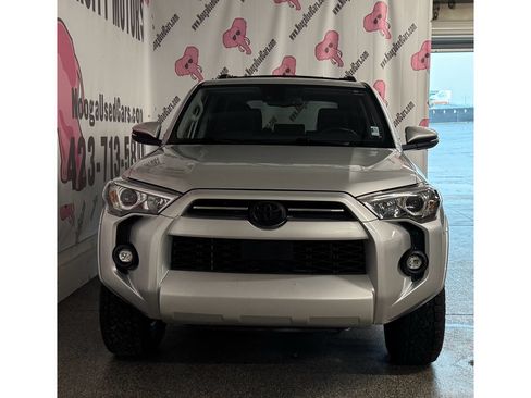 Used 2023 Toyota 4Runner SR5 Premium w/ Moonroof Package RWD image 5
