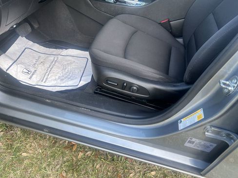 Used 2023 Chevrolet Malibu LT image 12