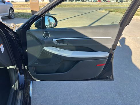 Used 2024 Hyundai Sonata Limited image 30