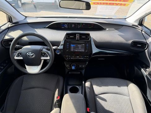 Used 2018 Toyota Prius Two w/ Prius Two Safety Plus Package image 23