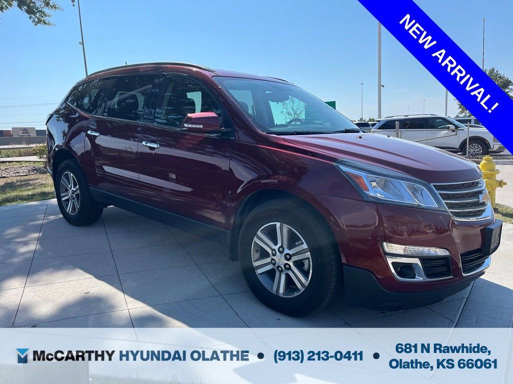 Used 2016 Chevrolet Traverse LT AWD/4WD image 1