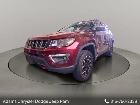 Used 2021 Jeep Compass Trailhawk AWD/4WD image 3