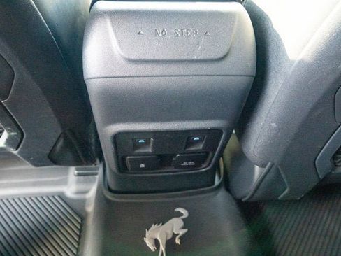 Used 2024 Ford Bronco Black Diamond image 32