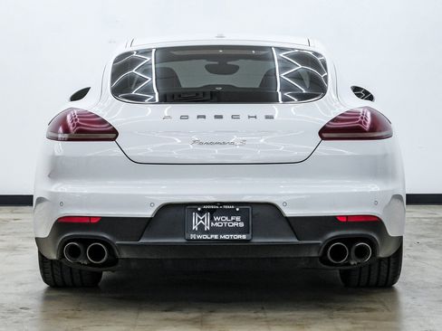 Used 2014 Porsche Panamera S image 6
