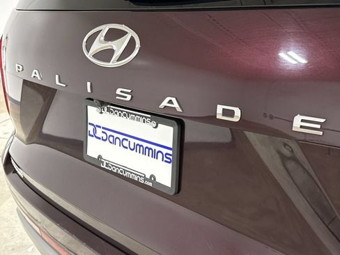 Used 2024 Hyundai Palisade SEL FWD image 27