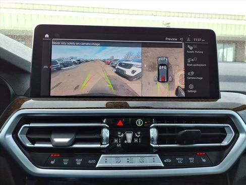 Used 2024 BMW X3 xDrive30i image 15