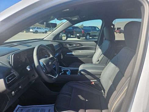 New 2026 Chevrolet Traverse High Country image 9